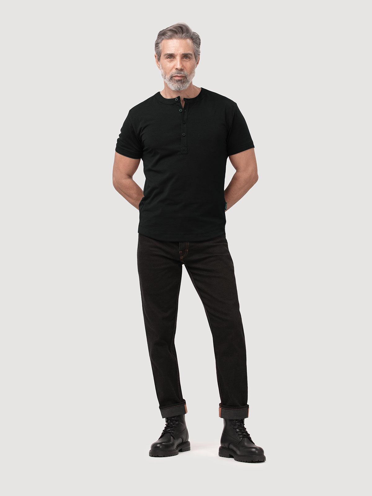 Berlin Black / SM (Short)