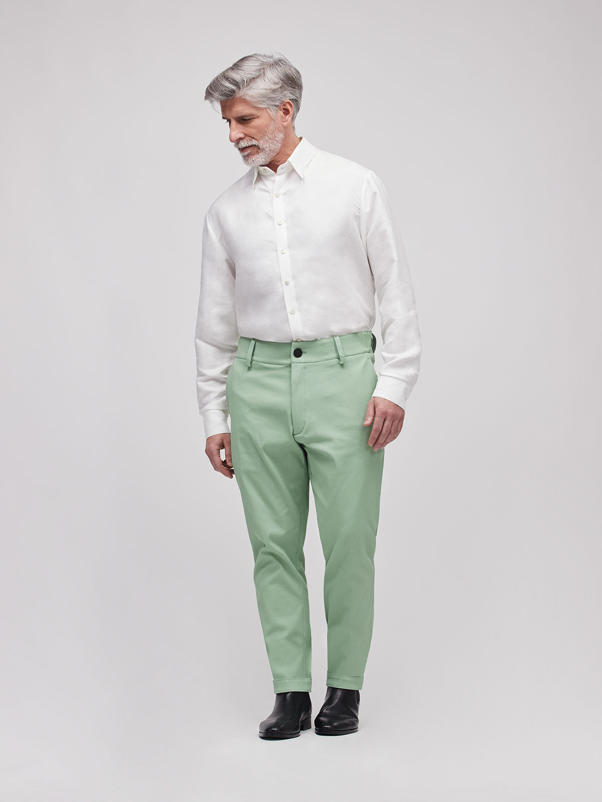 White Lotus / SM Short (US MED Short)